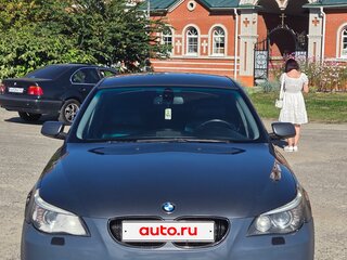 2005 BMW 5 серии 530i V (E60/E61), серый, 1000000 рублей, вид 2