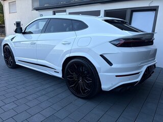 2026 Lamborghini Urus SE I Рестайлинг, белый, 45500000 рублей, вид 4