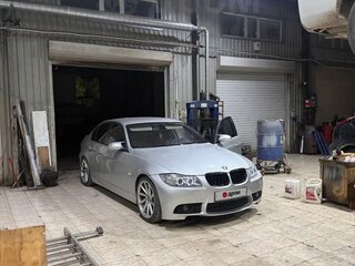 2005 BMW 3 серии 320i V (E90/E91/E92/E93), серебристый, 670000 рублей, вид 4
