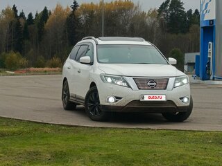 2015 Nissan Pathfinder IV, белый, 2450000 рублей, вид 1