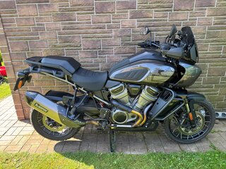 2023 Harley-Davidson Pan America Special, серый, 1600000 рублей, вид 1