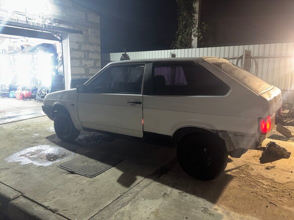 1997 Lada (ВАЗ) 2108, белый - вид 2