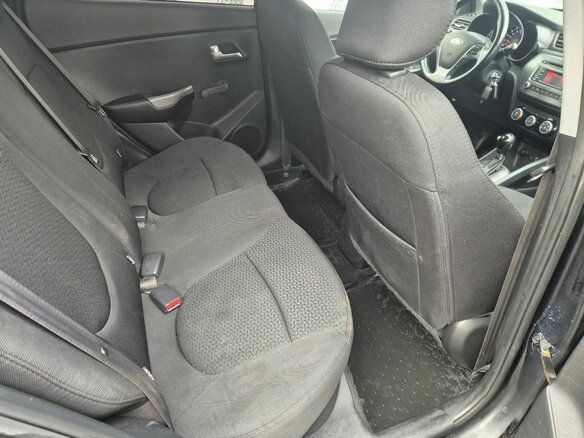 2016 Kia Rio III Рестайлинг, чёрный, 829000 рублей - вид 9
