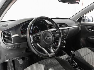2017 Kia Rio X-Line IV, серебристый, 1380800 рублей, вид 5