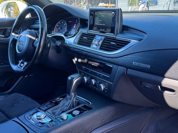2017 Audi A7 I (4G) Рестайлинг, белый, 2800000 рублей - вид 21