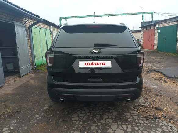 2017 Ford Explorer V Рестайлинг, чёрный, 2700000 рублей - вид 5