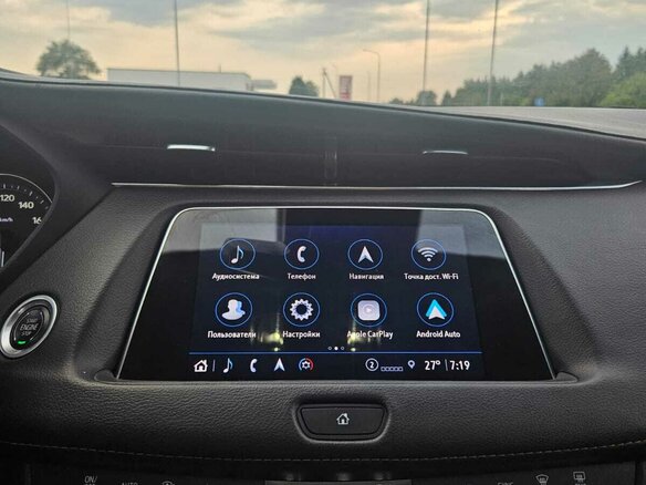2023 Cadillac XT4 I, серебристый, 2050000 рублей - вид 14