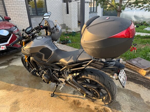 2015 Yamaha MT-09 (FZ-09), серый, 670000 рублей - вид 6