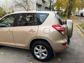 2011 Toyota RAV4 III (XA30) Рестайлинг, золотистый, 1430000 рублей, вид 5