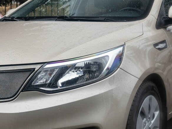 2015 Kia Rio III Рестайлинг, бежевый - вид 9