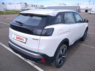 2023 Peugeot 4008 II Рестайлинг, белый, 2875000 рублей, вид 4