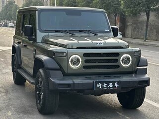 2025 212 T01, зелёный, 3860000 рублей, вид 1