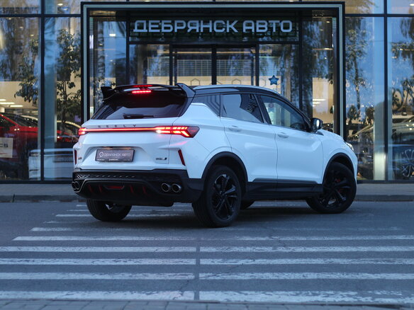 2024 Geely Coolray I Рестайлинг, белый, 2170000 рублей - вид 2