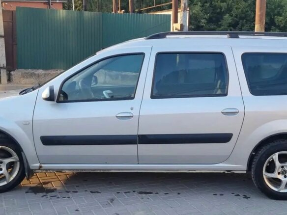 2013 Lada (ВАЗ) Largus I, серебристый, 590000 рублей - вид 5