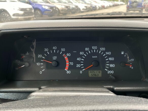 2004 Lada (ВАЗ) 2112, серебристый, 80000 рублей - вид 16