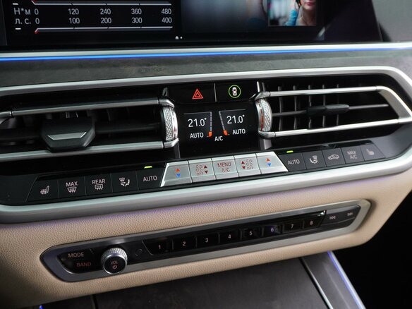 2021 BMW X5 40i IV (G05/G18), серый, 6254000 рублей - вид 13