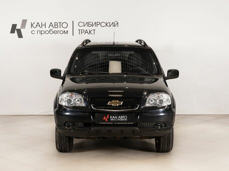 2015 Chevrolet Niva I Рестайлинг, чёрный, 710000 рублей, вид 2