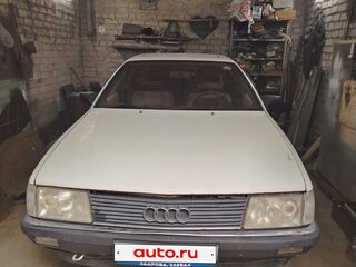1984 Audi 100 III (C3), белый, 70000 рублей, вид 1