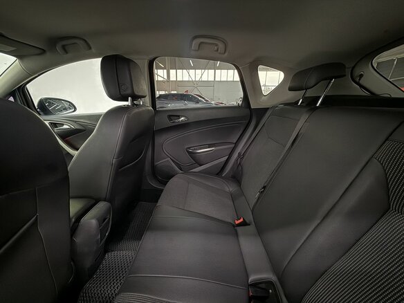 2011 Opel Astra J, белый, 615000 рублей - вид 10