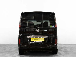 2017 Honda Stepwgn V Рестайлинг, чёрный, 2079000 рублей, вид 5