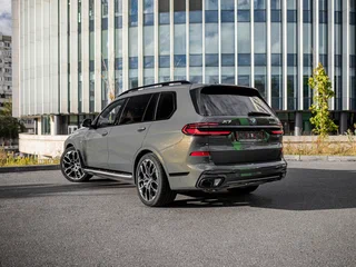 2026 BMW X7 40d I (G07) Рестайлинг, серый, 18100000 рублей, вид 4