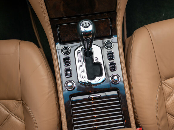 2006 Bentley Arnage T I Рестайлинг, зелёный - вид 21