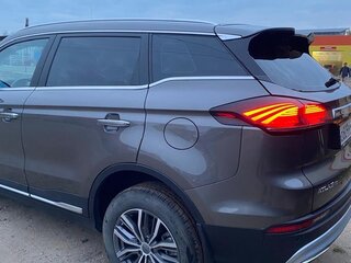 2023 Geely Atlas Pro, серый, 2300000 рублей, вид 4