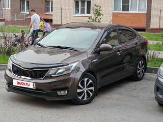 2016 Kia Rio III Рестайлинг, коричневый, 679000 рублей, вид 1