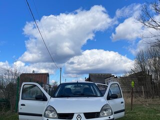 2004 Renault Symbol I Рестайлинг, белый, 150000 рублей, вид 4