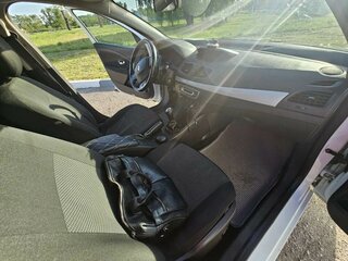 2012 Renault Fluence I, белый, 660000 рублей, вид 3