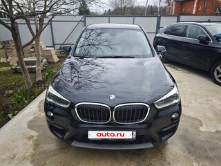 2019 BMW X1 20i xDrive II (F48), чёрный, 2500000 рублей, вид 3