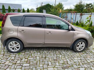 2012 Nissan Note I Рестайлинг, коричневый, 720000 рублей, вид 4