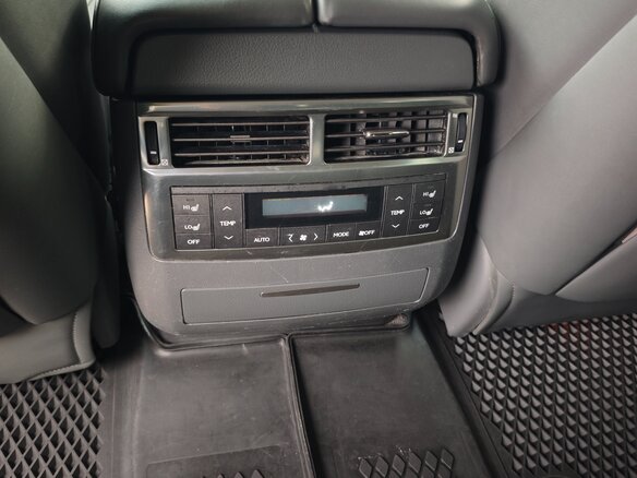 2008 Lexus LX 570 III, чёрный, 2500000 рублей - вид 24