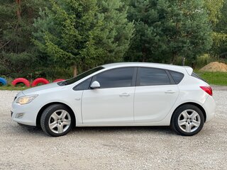 2012 Opel Astra J, белый, 570000 рублей, вид 5