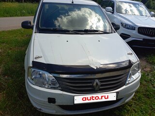 2013 Renault Logan I Рестайлинг, белый, 220000 рублей, вид 1