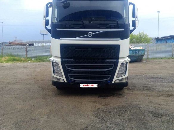2017 Volvo FH, белый, 5500000 рублей