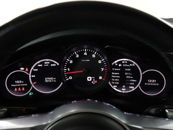 2020 Porsche Cayenne III, чёрный, 7400000 рублей - вид 10