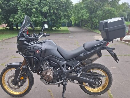 2017 Honda CRF 1000L Africa Twin, чёрный, 900000 рублей, вид 1
