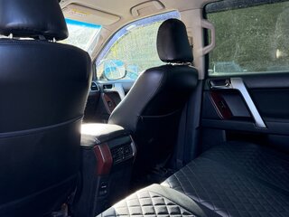 2014 Toyota Land Cruiser Prado 150 Series Рестайлинг 1, белый, 2895000 рублей, вид 2