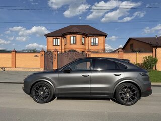 2020 Porsche Cayenne III, серый, 7600000 рублей, вид 5
