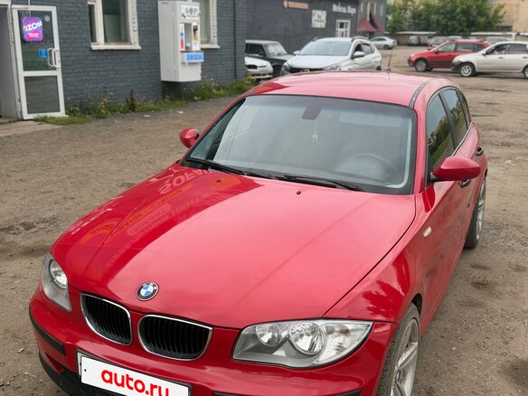 2006 BMW 1 серии 116i I (E81/E82/E87/E88), красный, 600000 рублей - вид 6