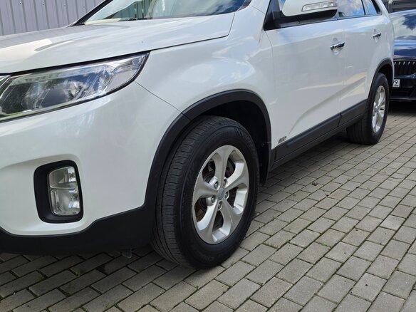 2018 Kia Sorento II Рестайлинг, белый, 1950000 рублей