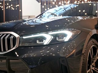 2023 BMW 3 серии 330d xDrive VII (G2x) Рестайлинг, чёрный, 7700000 рублей, вид 3