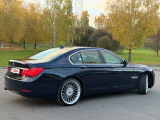 2009 BMW 7 серии 730d V (F01/F02/F04), синий, 1650000 рублей, вид 4