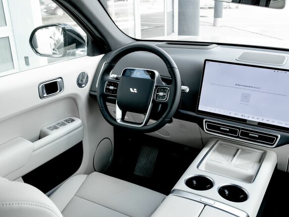 2026 Li Auto (Lixiang) L7 52.3 kWh I Рестайлинг, чёрный, 10690000 рублей - вид 18