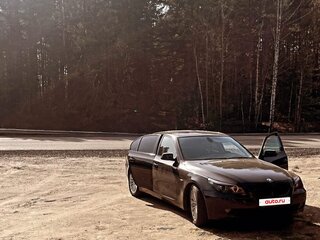 2009 BMW 5 серии 525i V (E60/E61) Рестайлинг, чёрный, 1000000 рублей, вид 3