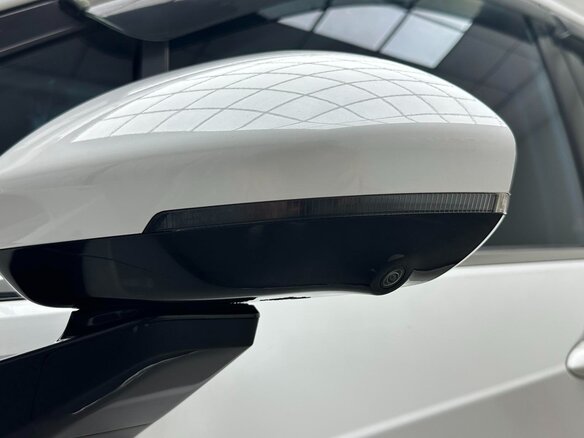 2022 Wuling Jiachen, белый, 1000000 рублей - вид 7