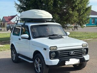 1998 Lada (ВАЗ) 2121 (4x4) I Рестайлинг, белый, 450000 рублей, вид 3
