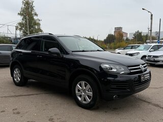 2011 Volkswagen Touareg II, чёрный, 2150000 рублей, вид 4