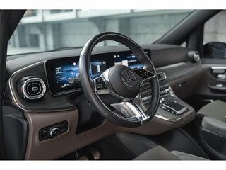2025 Mercedes-Benz V-Класс Extra Long 300 d экстра длинный III (W447) Рестайлинг 2, чёрный, 13900000 рублей, вид 3